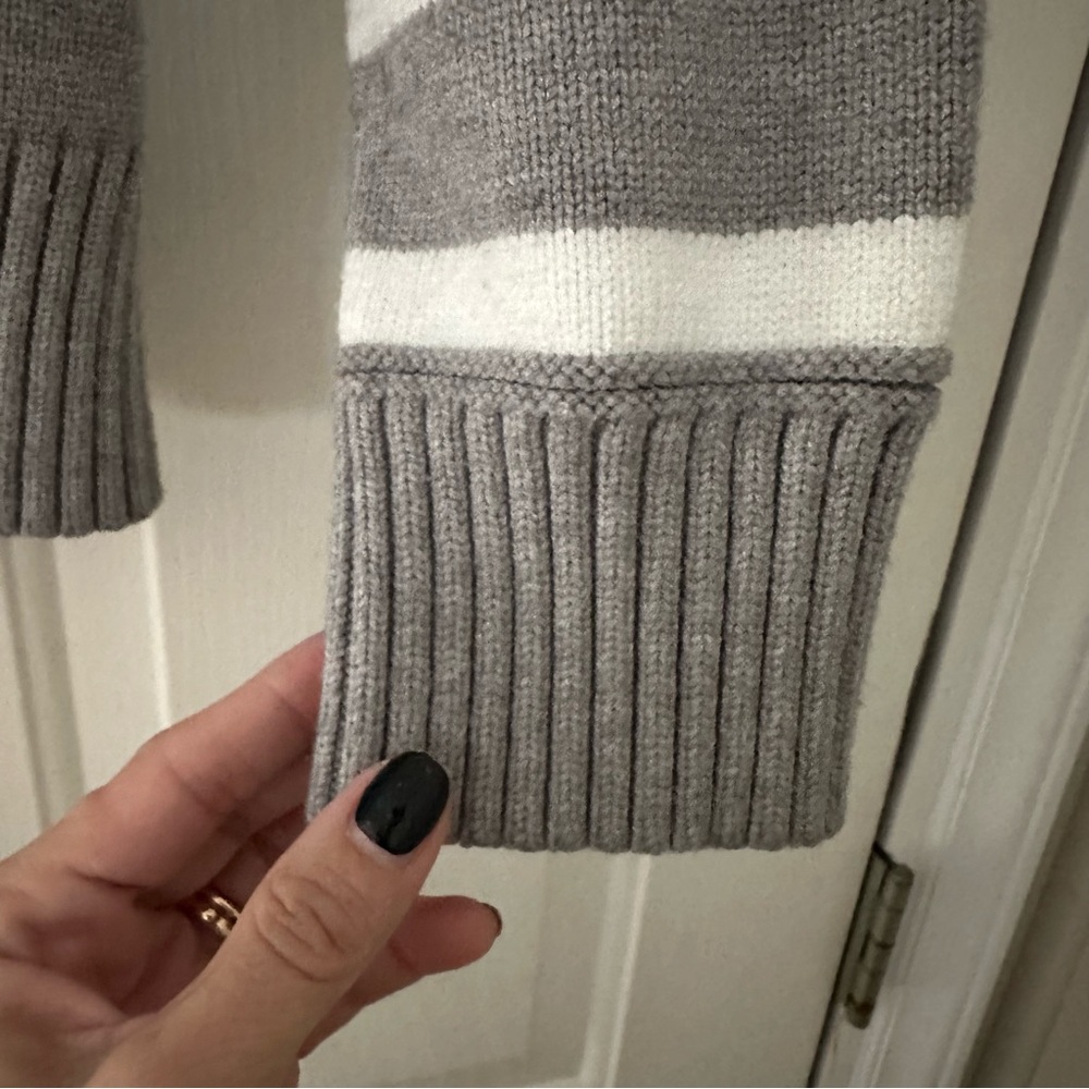 Philosophy Flannel Snow Globe Gray And White Striped Sweater XL - Picture 4 of 6